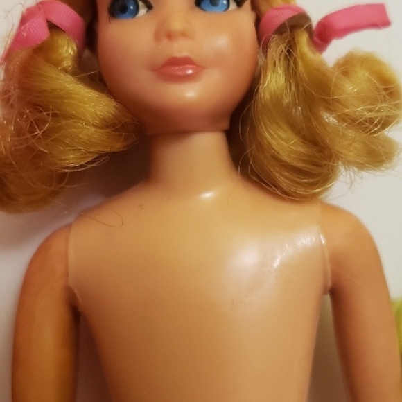 Vintage 1969 Skipper Doll with Original Trade In Box by Mattel/Barbie, Swimsuit+ - Picture 9 of 15